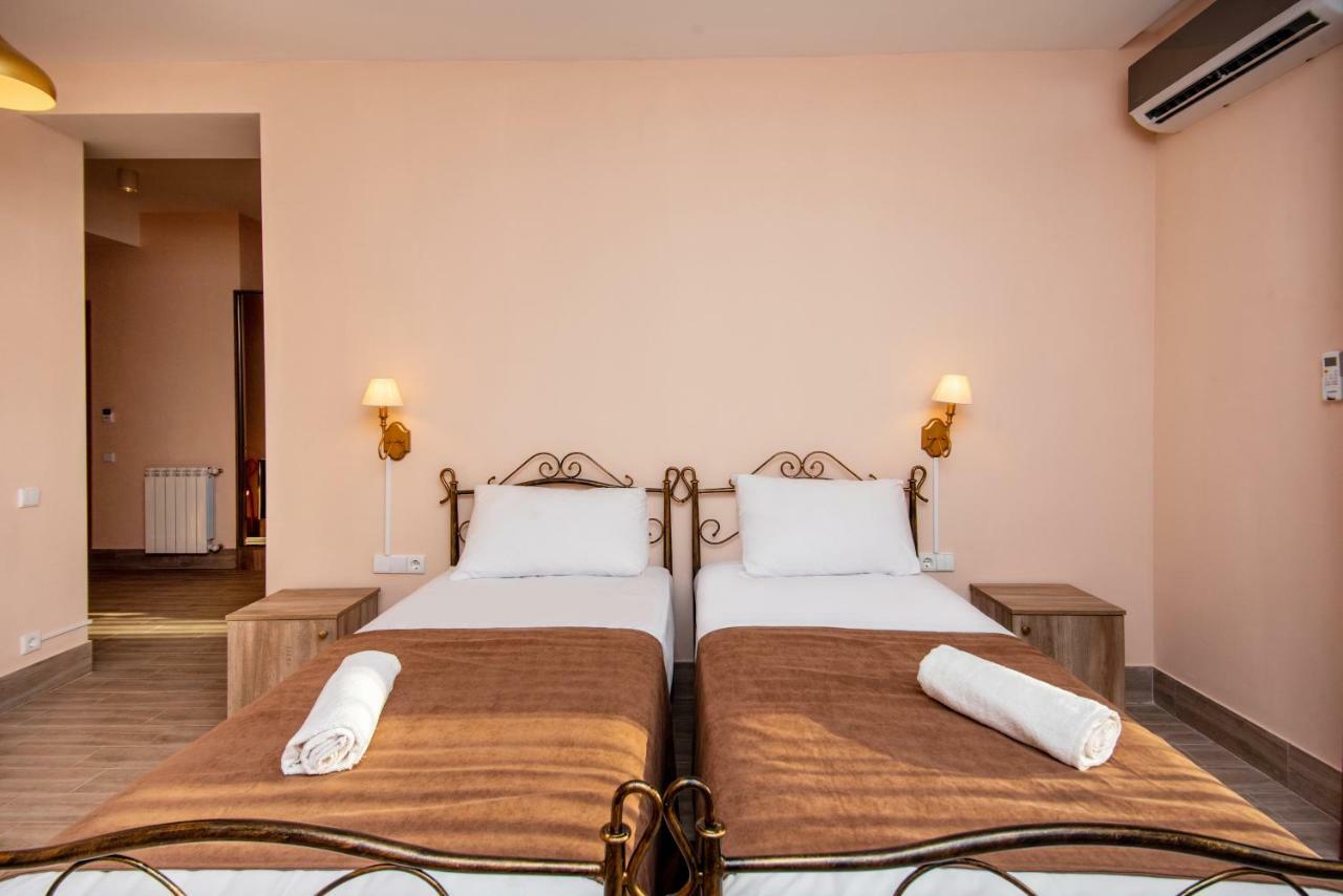 Tonusi Luxe Hotel In The Historic City Center 第比利斯 外观 照片