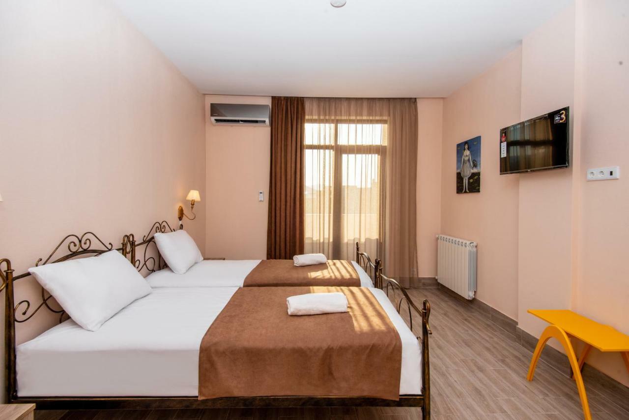 Tonusi Luxe Hotel In The Historic City Center 第比利斯 外观 照片